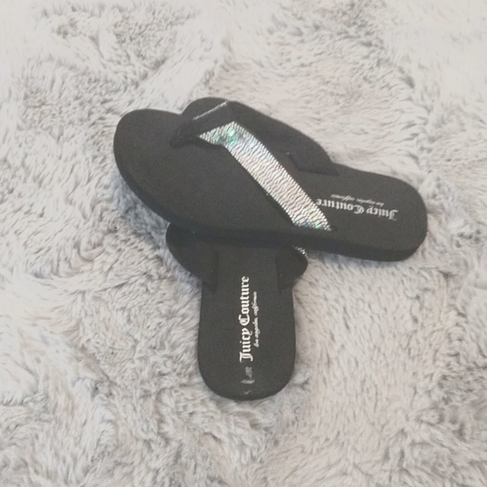 Juicy Couture flipflops